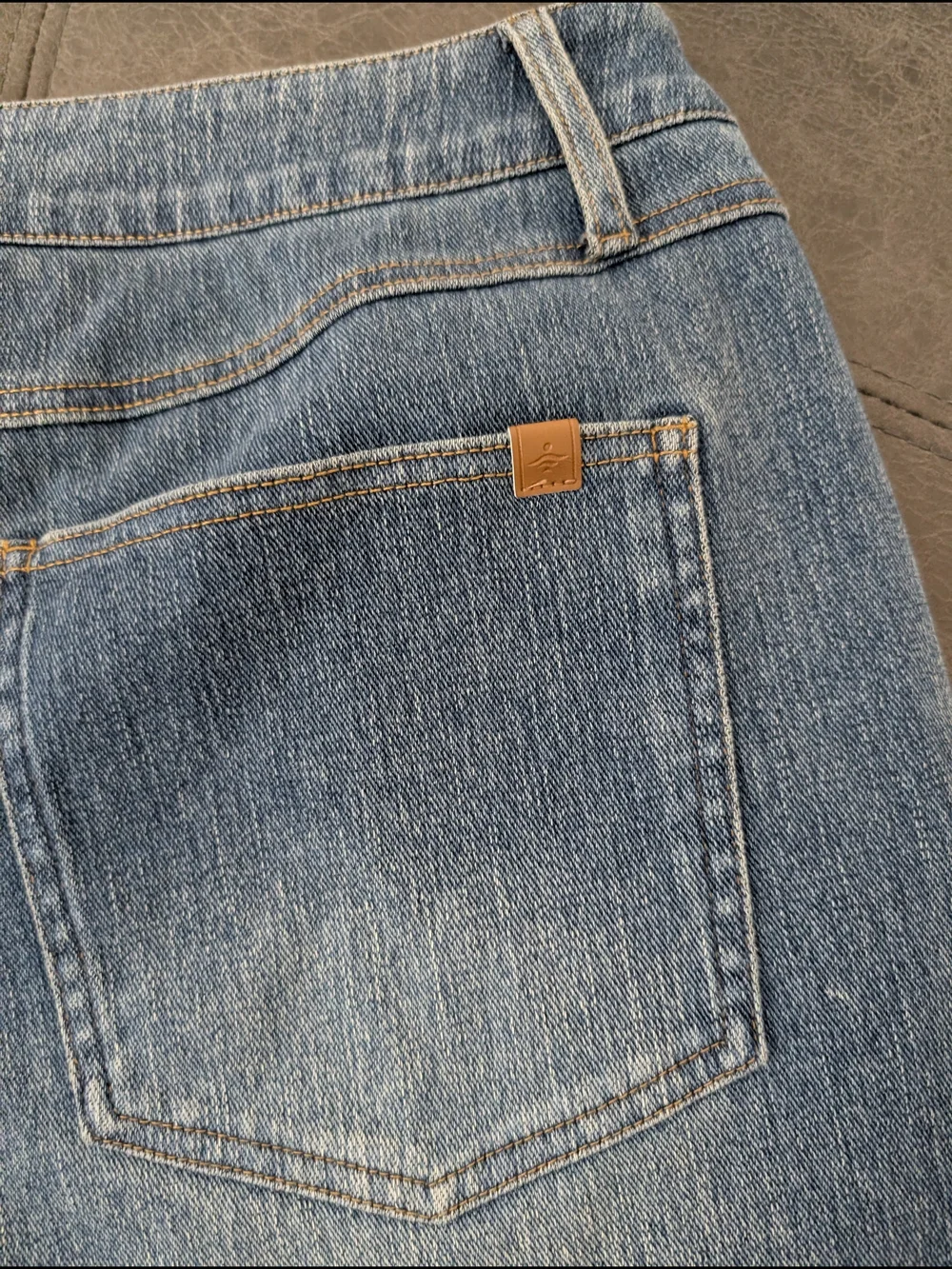 Women's Halara Light Blue Denim Flex Jean Shorts - Classic Fit